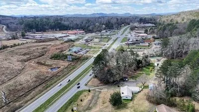 $249,900 | 5380 Highway 64, Murphy, NC 28906