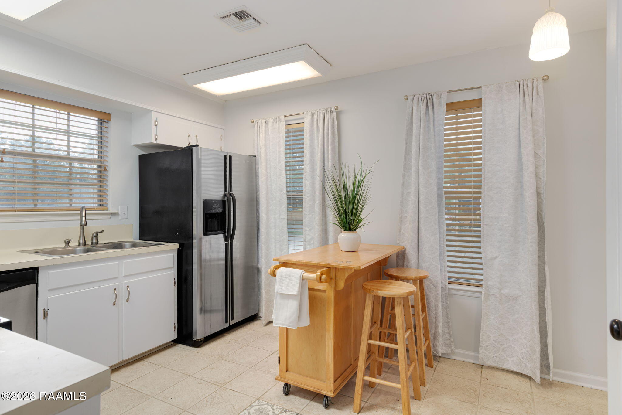 451 Rena Drive Lafayette, LA 70503 - Photo 8 of 14