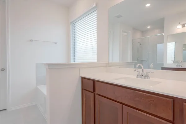 $2,695 | 1343 Vinter Meadows Lane, Richmond, TX 77406