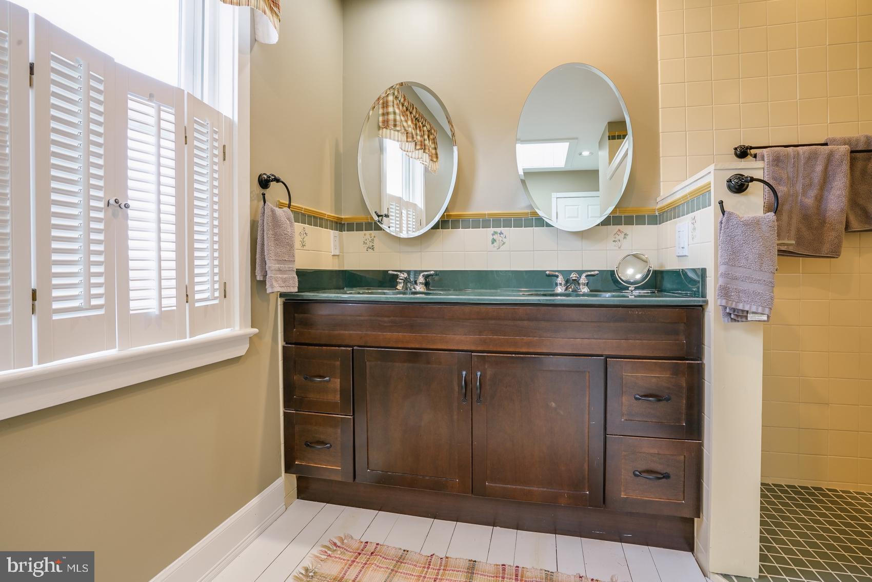1025 Ashley Road West Chester, PA 19382 - Photo 34 of 44 Bath