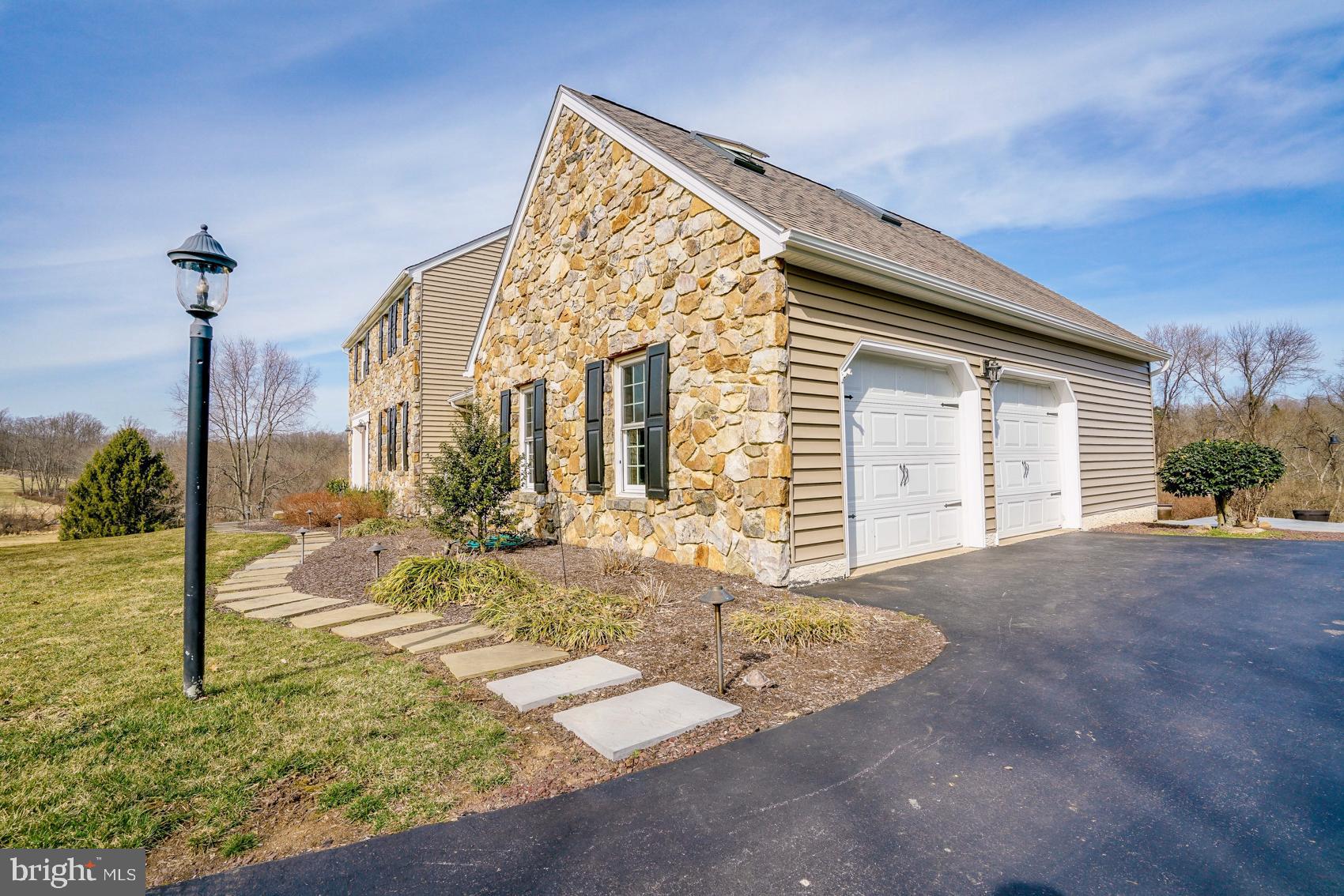 1025 Ashley Road West Chester, PA 19382 - Photo 41 of 44 Outside Garage