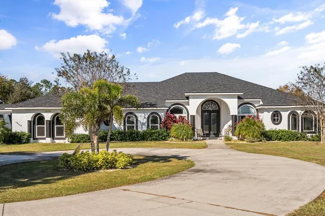 $1,249,900 | 17117 Heartwood Loop, Winter Garden, FL 34787