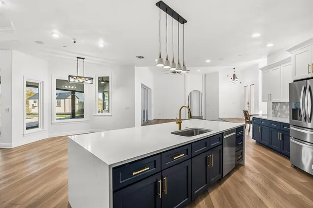 $1,249,900 | 17117 Heartwood Loop, Winter Garden, FL 34787