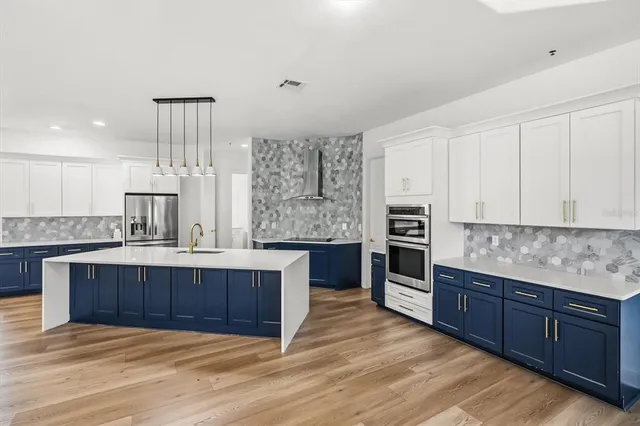 $1,249,900 | 17117 Heartwood Loop, Winter Garden, FL 34787