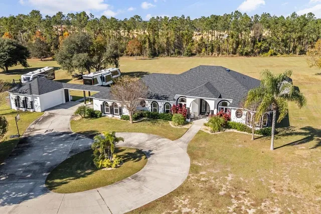 $1,249,900 | 17117 Heartwood Loop, Winter Garden, FL 34787