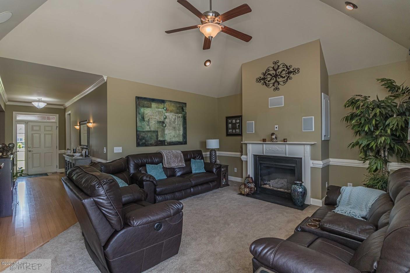 5238 Colorado Road Bailey, NC 27807 - Photo 9 of 27 Colorado Rd. Family Room 3