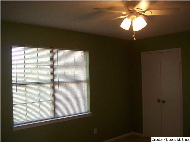 1416 Applegate Drive Alabaster, AL 35007 - Photo 15 of 30