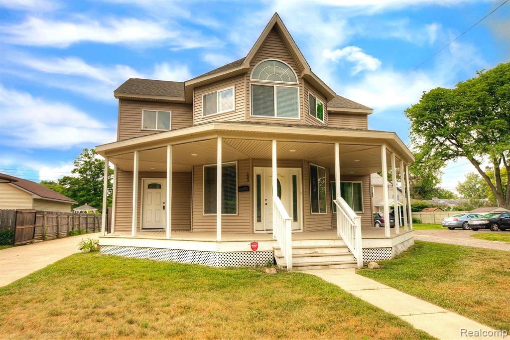 503 East Clinton Street Howell, MI 48843 - Photo 1 of 58