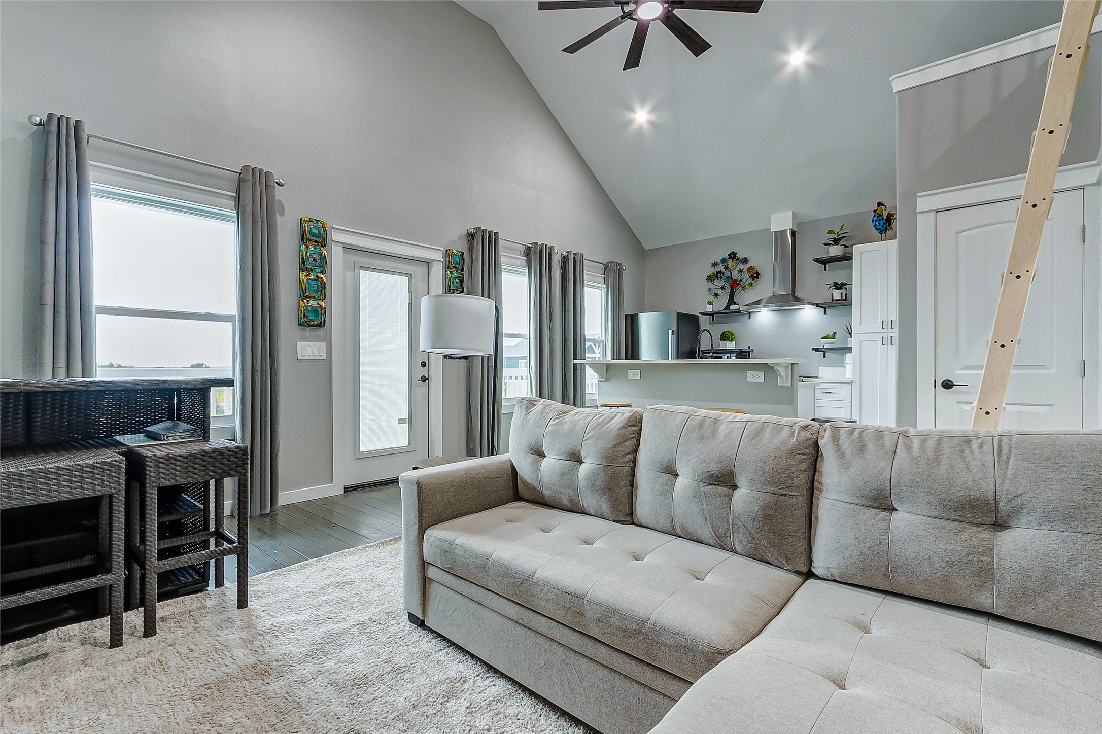 1040 Johnson Road Port Bolivar, TX 77650 - Photo 22 of 50 Gallery Image 22