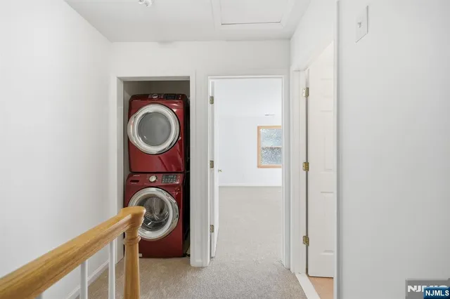 $450,000 | 3 Mountain Ridge Road, Bloomingdale, NJ 07403