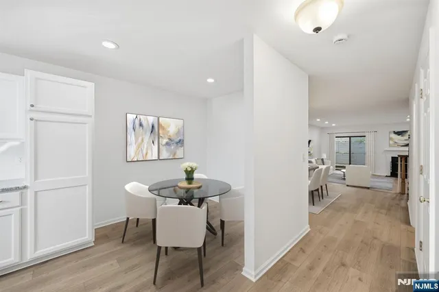 $450,000 | 3 Mountain Ridge Road, Bloomingdale, NJ 07403