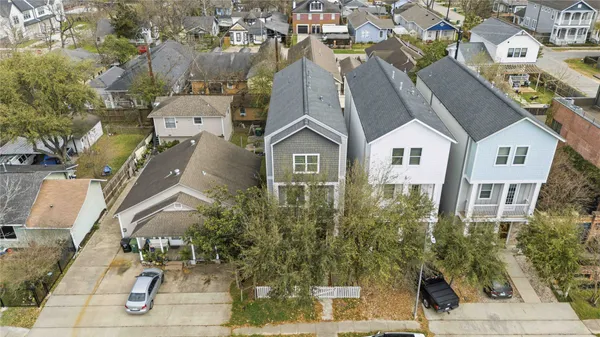 $3,750 | 1006 Enid Street, Unit B, Houston, TX 77009
