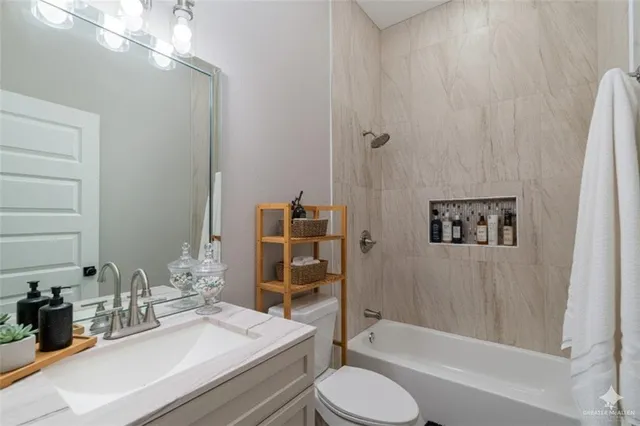 $229,000 | 509 North 6th Street, Donna, TX 78537