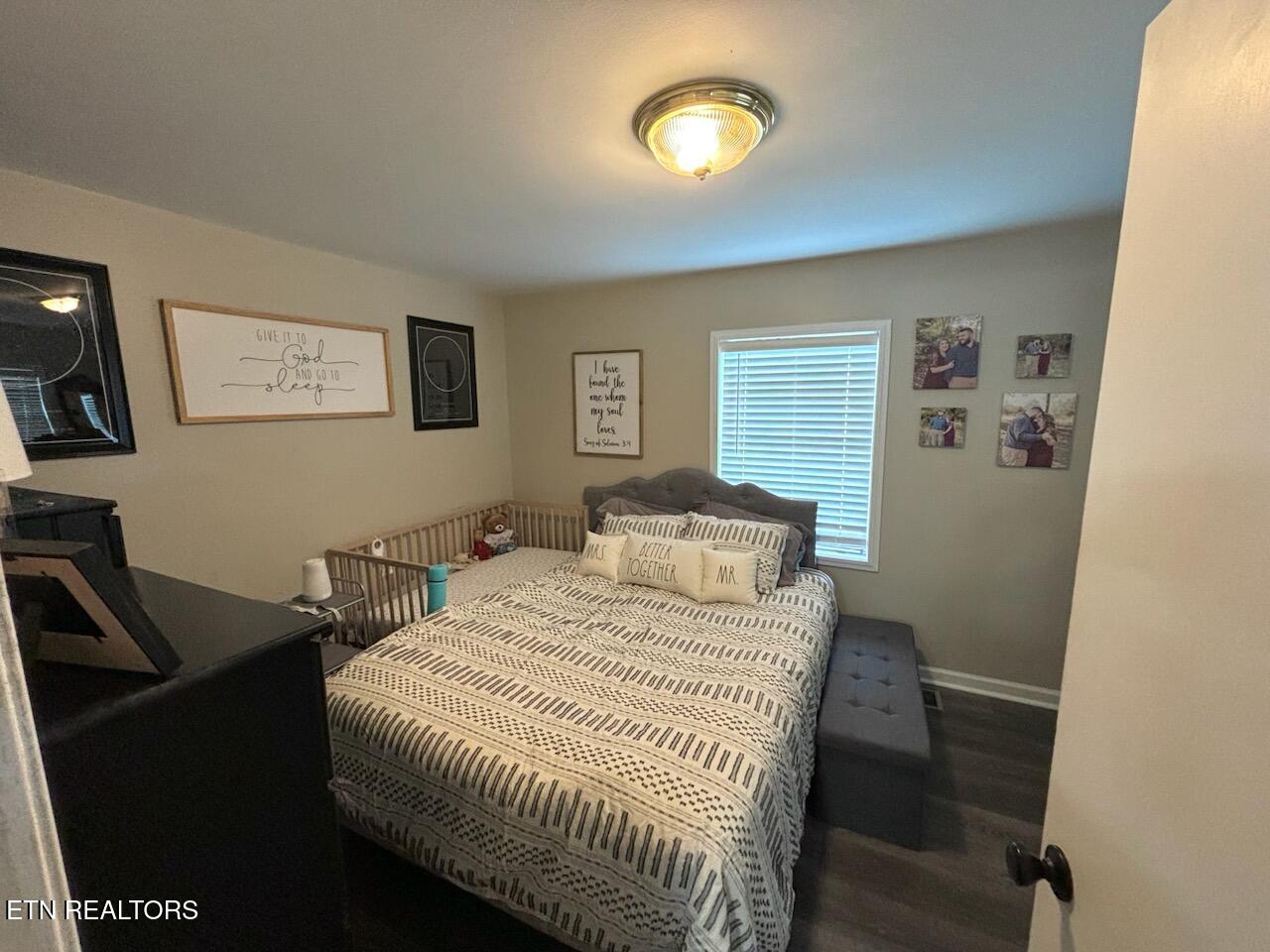205 Oakwood Road Middlesboro, KY 40965 - Photo 18 of 24 IMG_6610