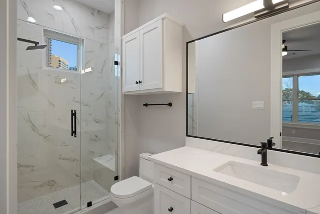 $2,650,000 | 2046 MacArthur Street, Houston, TX 77030