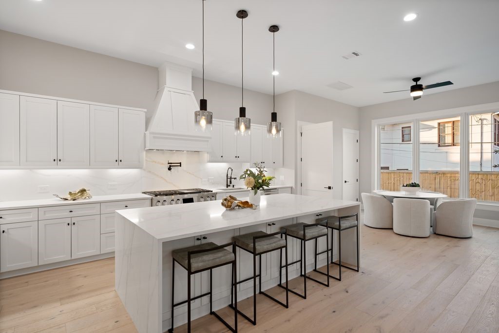 2046 MacArthur Street Houston, TX 77030 - Photo 10 of 38