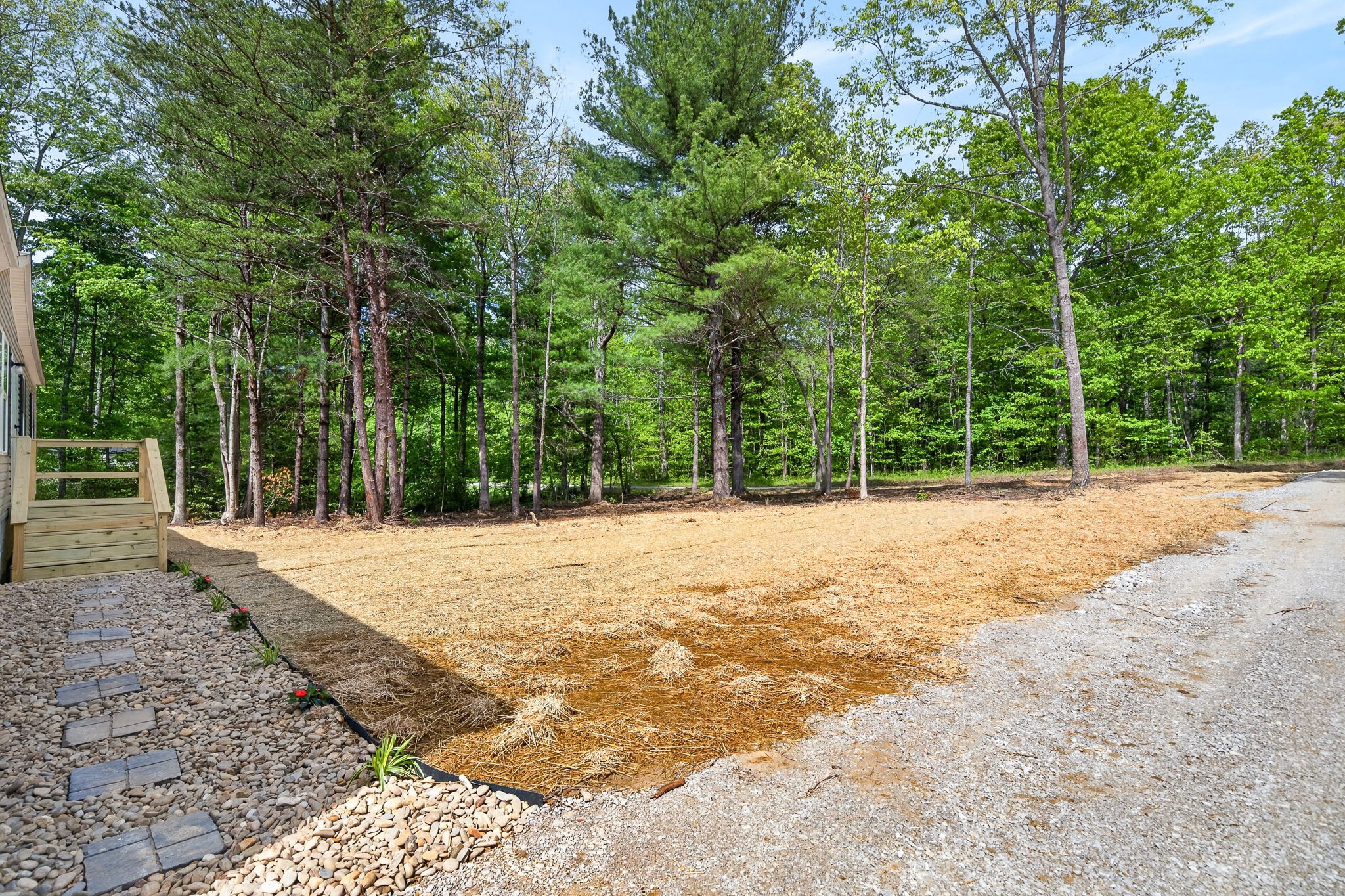 81 Ault Road Sparta, TN 38583 - Photo 3 of 22
