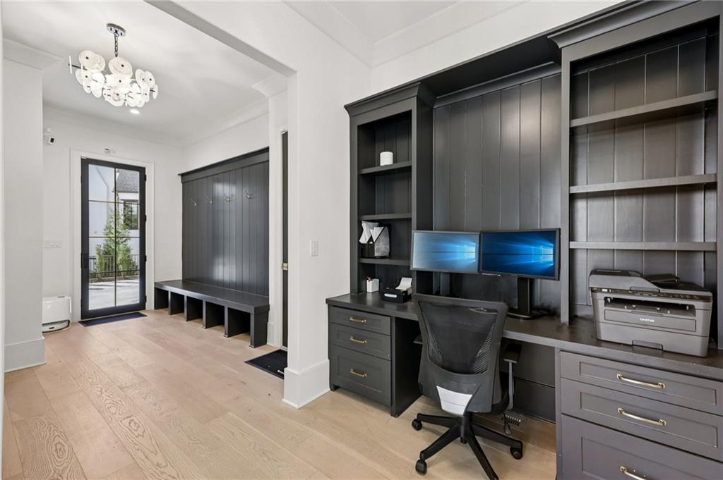 751 Woodvale Point Suwanee, GA 30024 - Photo 44 of 105