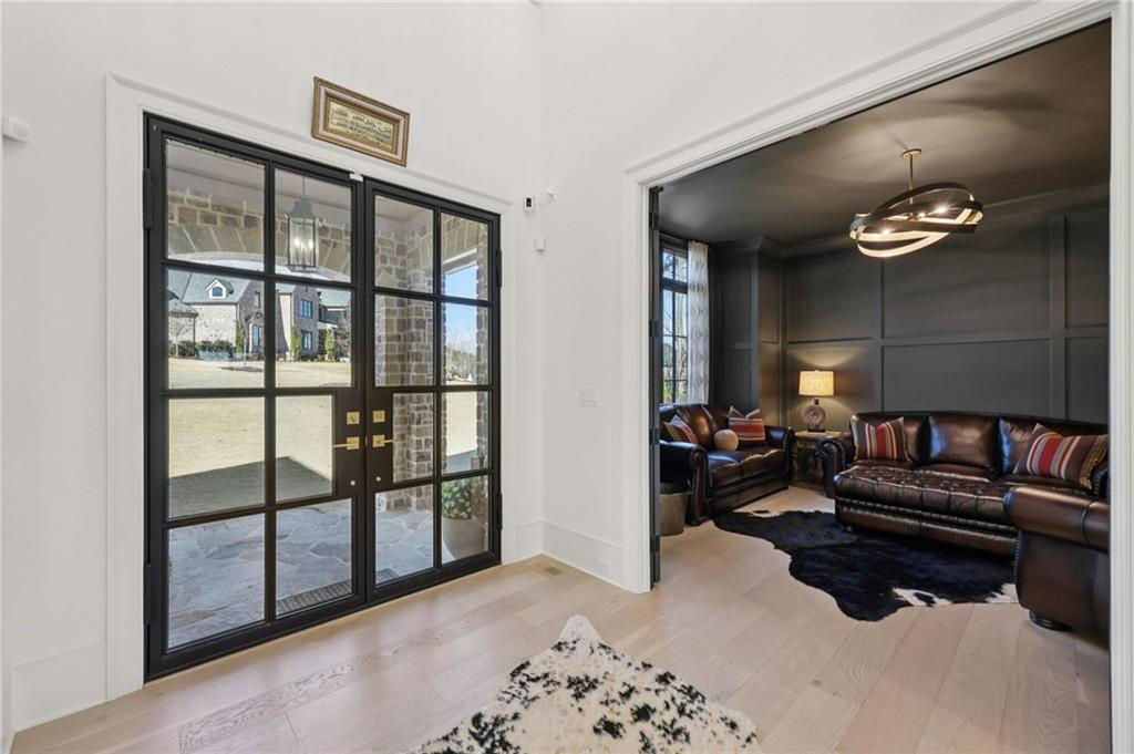 751 Woodvale Point Suwanee, GA 30024 - Photo 10 of 105