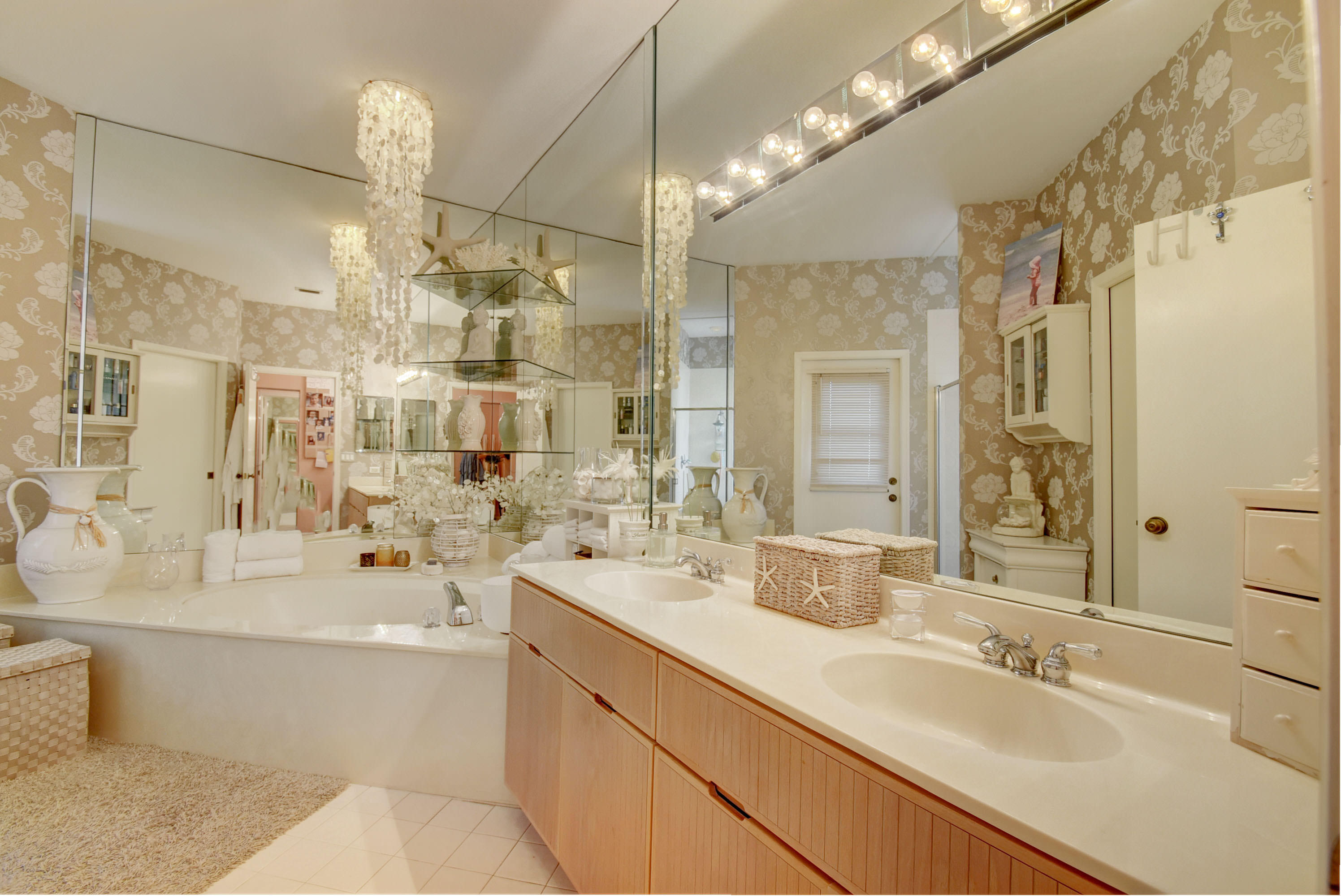 2464 Northwest 64th Street Boca Raton, FL 33496 - Photo 15 of 29 15_virtuals1 (15)