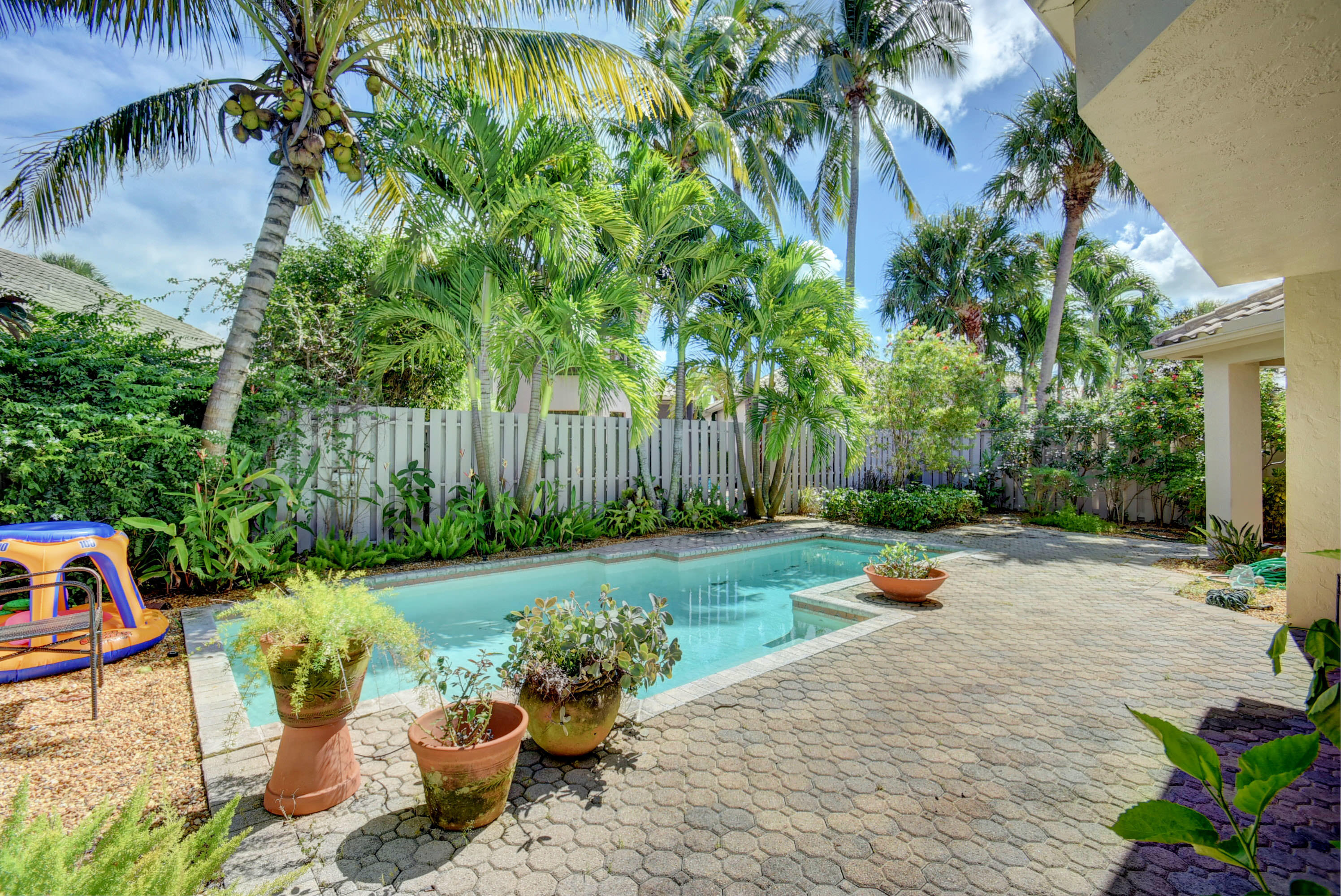 2464 Northwest 64th Street Boca Raton, FL 33496 - Photo 28 of 29 28_virtuals1 (28)