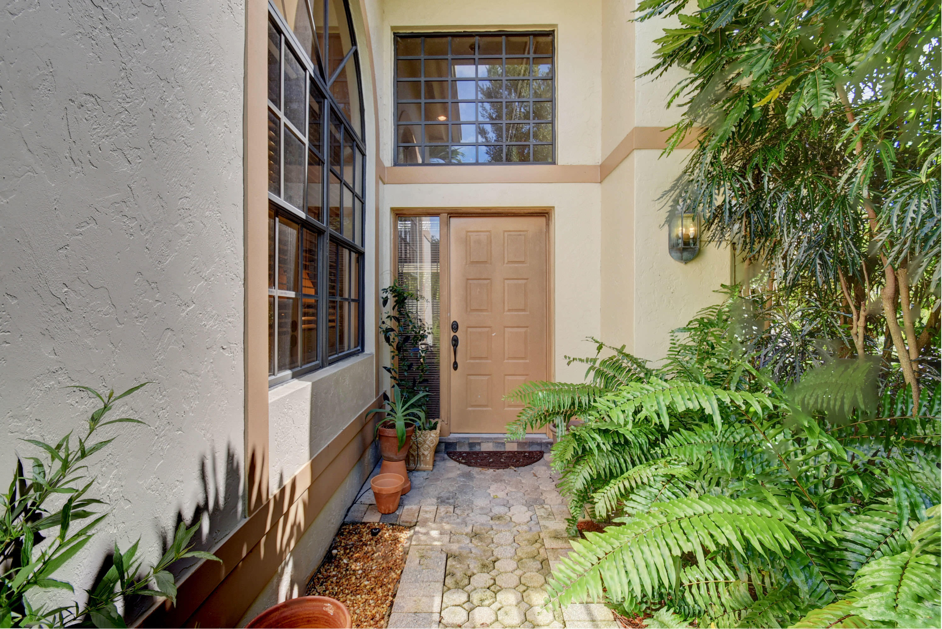 2464 Northwest 64th Street Boca Raton, FL 33496 - Photo 3 of 29 03_virtuals1 (3)