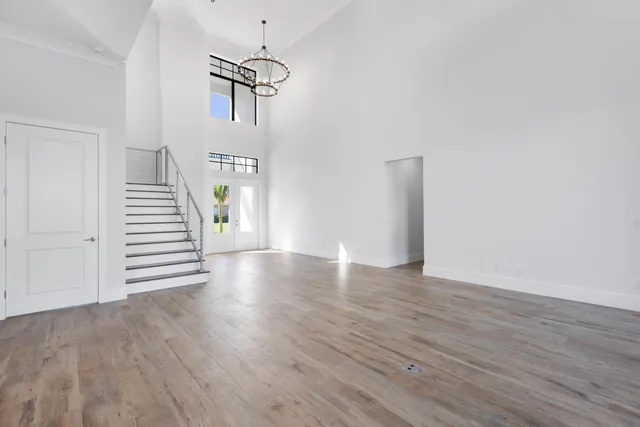 $3,995,000 | 109 Gulfstream Street, Marco Island, FL 34145