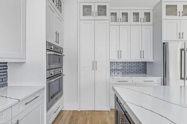 $3,995,000 | 109 Gulfstream Street, Marco Island, FL 34145