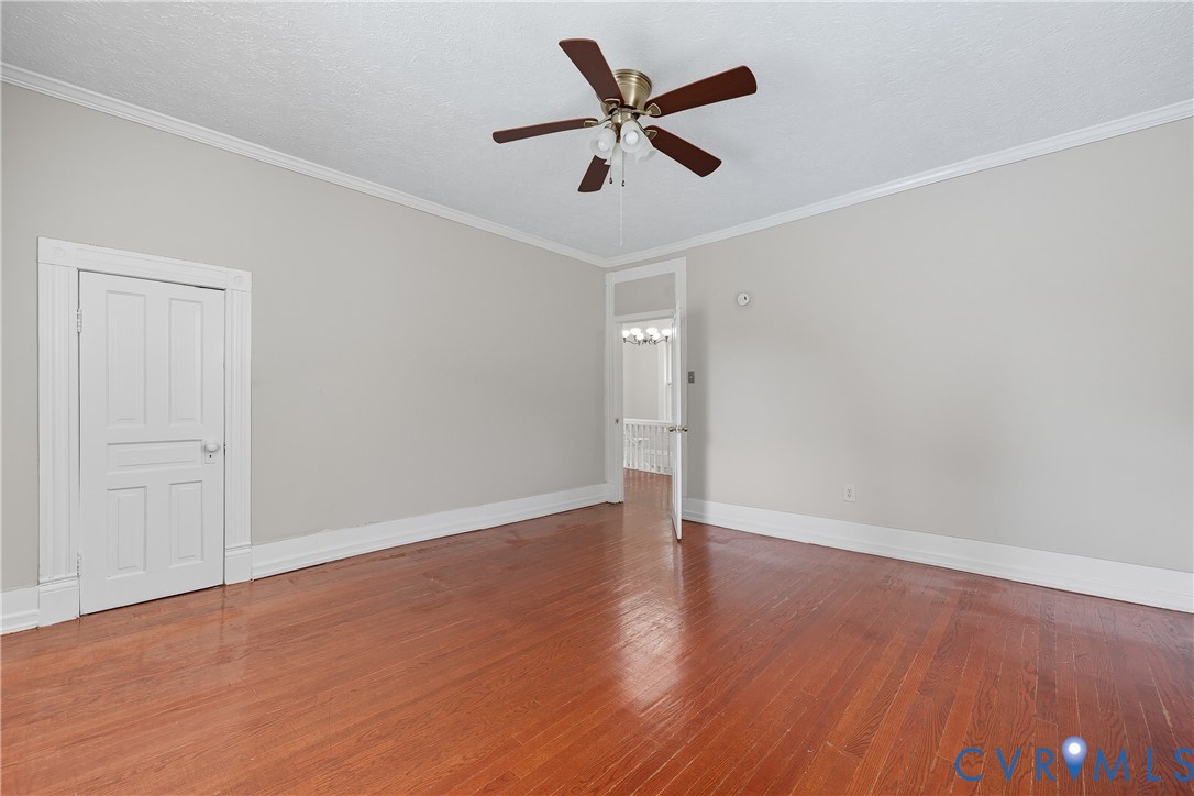 1022 South Main Street Blackstone, VA 23824 - Photo 28 of 35 Bedroom 3 (14x15) with hardwood floors and large w