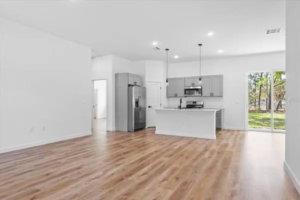 $294,900 | 8677 North Circular Way, Citrus Springs, FL 34434