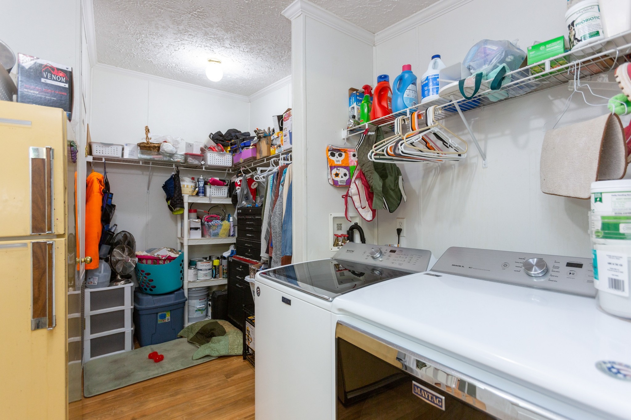 5425 Ashburn Road Springfield, TN 37172 - Photo 36 of 40 a utility room with dryer washer and shoe rack