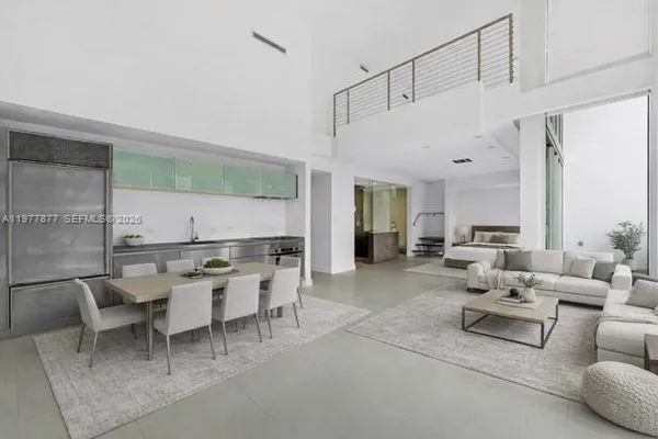 $649,000 | 1040 Biscayne Boulevard, Unit 4208, Miami, FL 33132