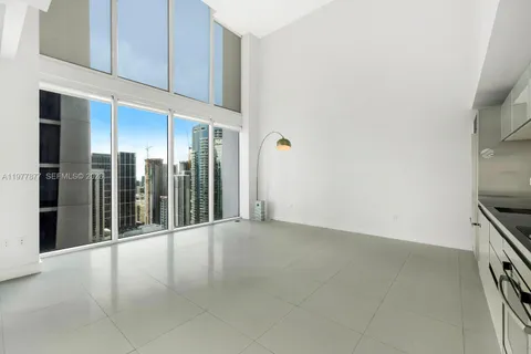 $690,000 | 1040 Biscayne Boulevard, Unit 4208, Miami, FL 33132