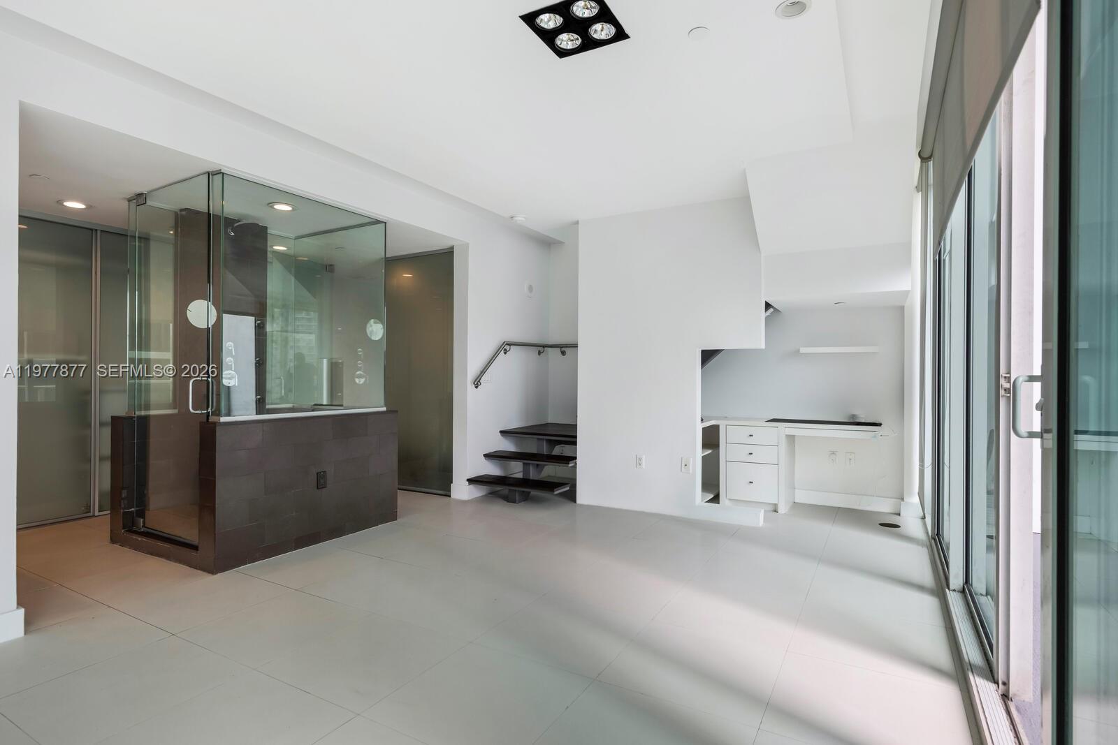 1040 Biscayne Boulevard, Unit 4208 Miami, FL 33132 - Photo 6 of 12