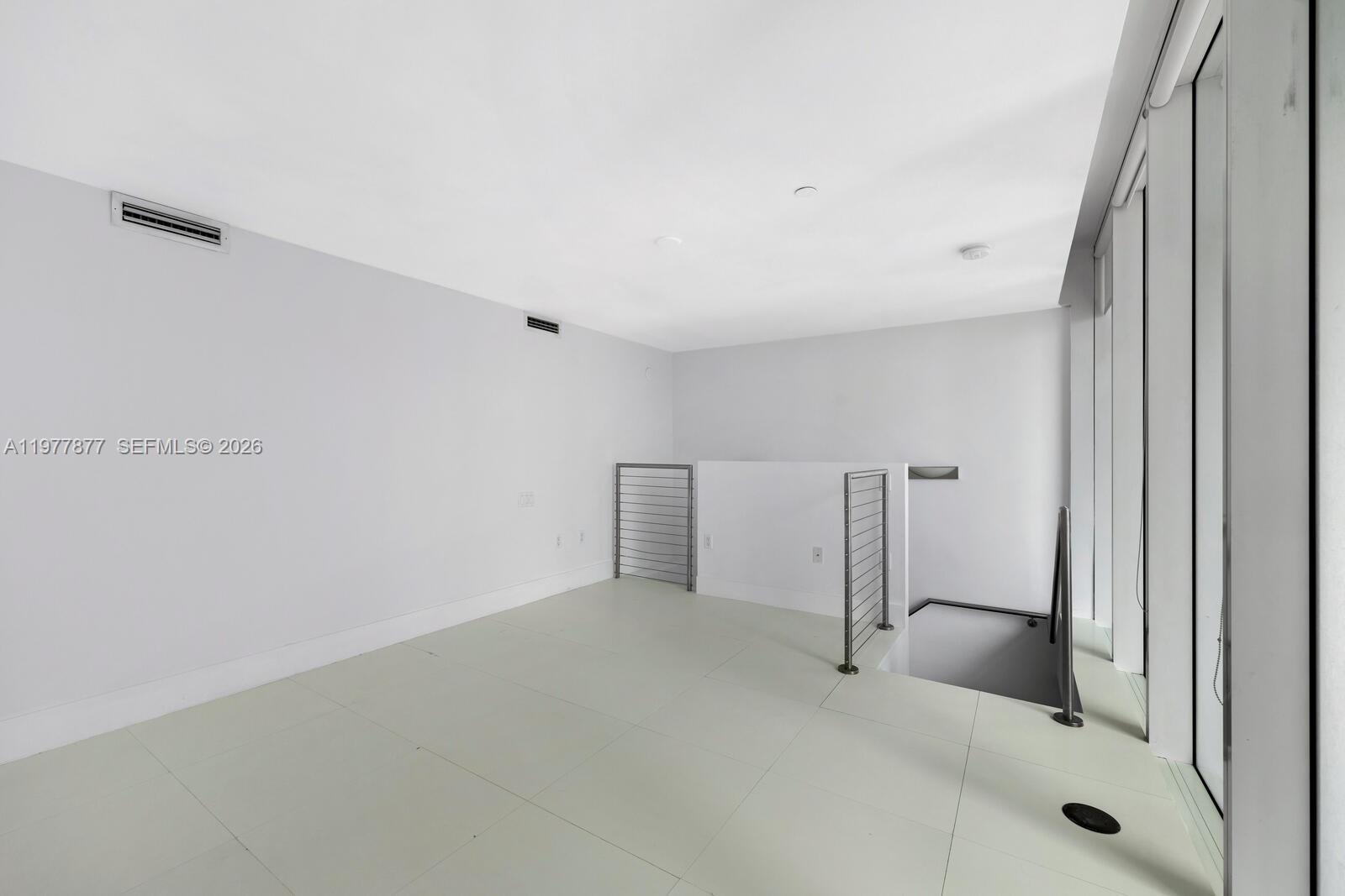 1040 Biscayne Boulevard, Unit 4208 Miami, FL 33132 - Photo 9 of 12