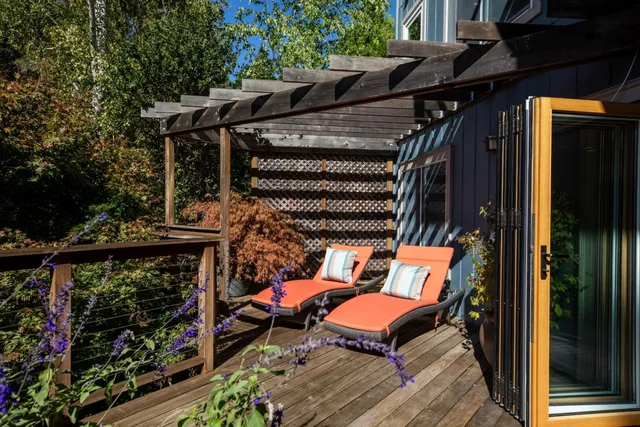 $2,898,000 | 151 Highland Avenue, San Carlos, CA 94070