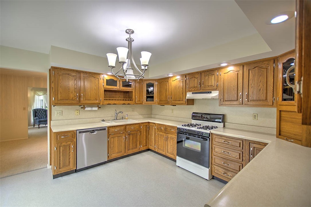 4324 East Cleveland Avenue Decatur, IL 62521 - Photo 16 of 26