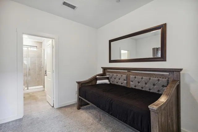 a view of a livingroom with a fireplace