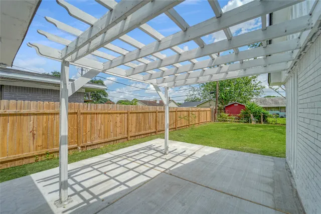 $264,900 | 9931 Kittrell Street, Houston, TX 77034