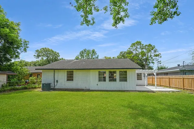 $264,900 | 9931 Kittrell Street, Houston, TX 77034