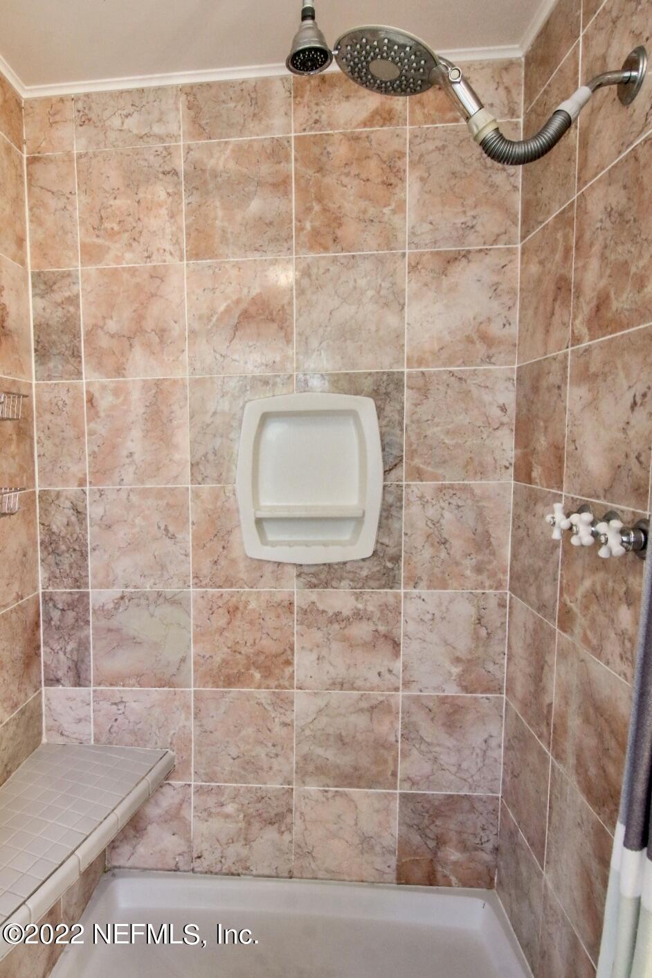752 Acapulco Road Jacksonville, FL 32216 - Photo 12 of 19 SHOWER