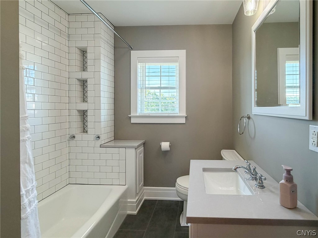 1400 Old Burrstone Road Utica, NY 13502 - Photo 28 of 48