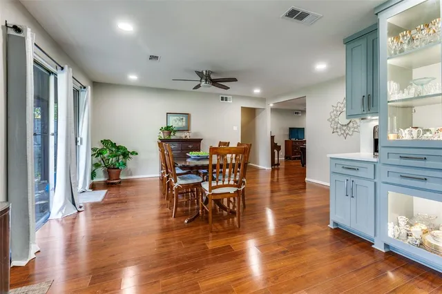 $434,900 | 1002 North Lindale Lane, Richardson, TX 75080