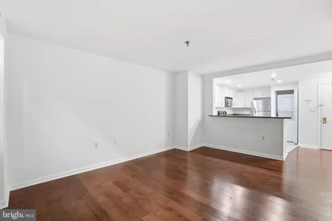 $2,500 | 1312 Massachusetts Avenue Northwest, Unit 110, Washington, DC 20005