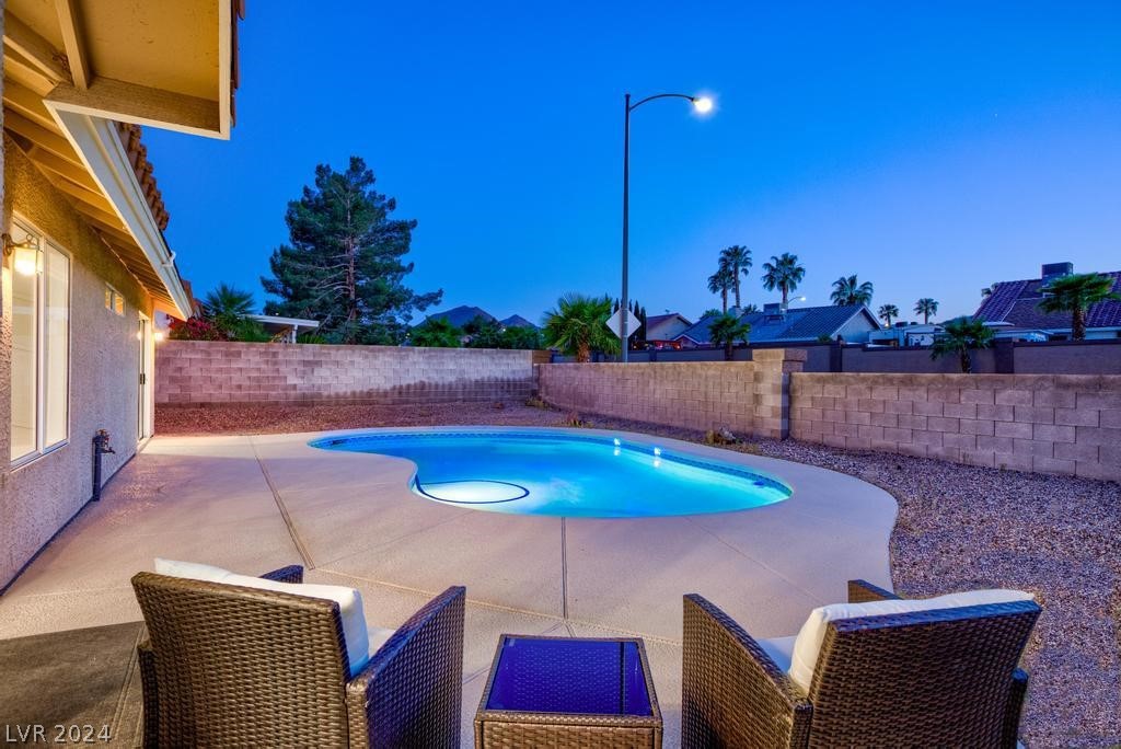 823 Coastal Beach Road Henderson, NV 89002 - Photo 44 of 45 Gallery Image 44