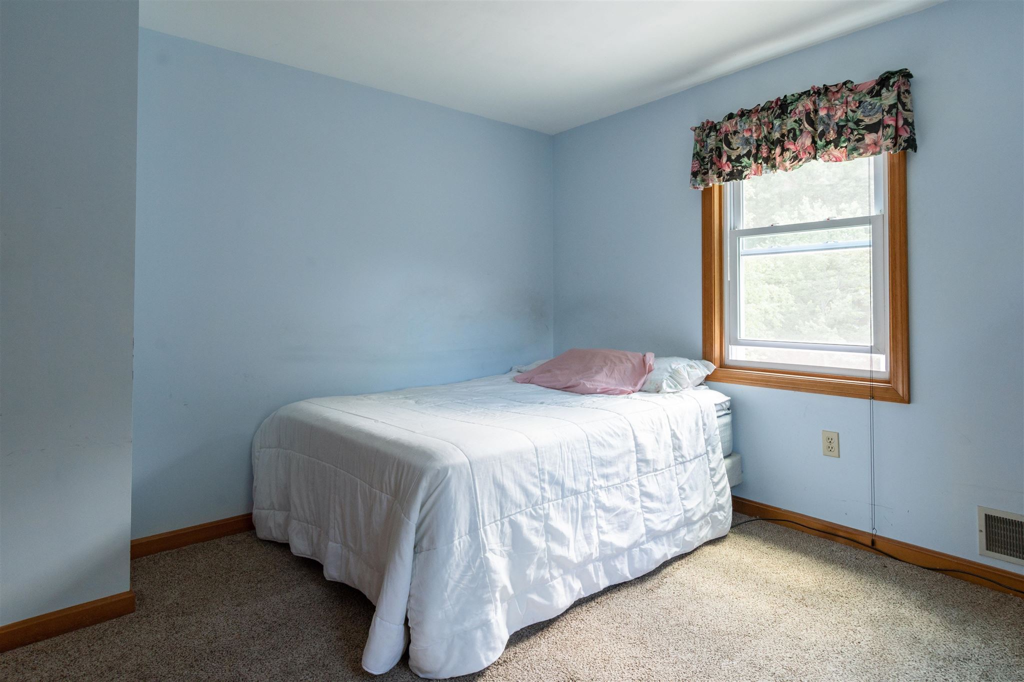 22 B Mill Road, Unit 2 Kingston, NH 03848 - Photo 25 of 36