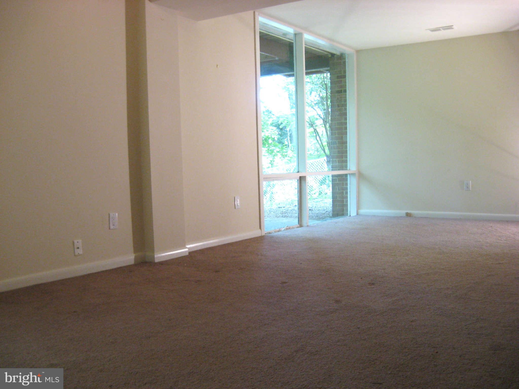 3905 Byrd Road Kensington, MD 20895 - Photo 17 of 19 Family Room