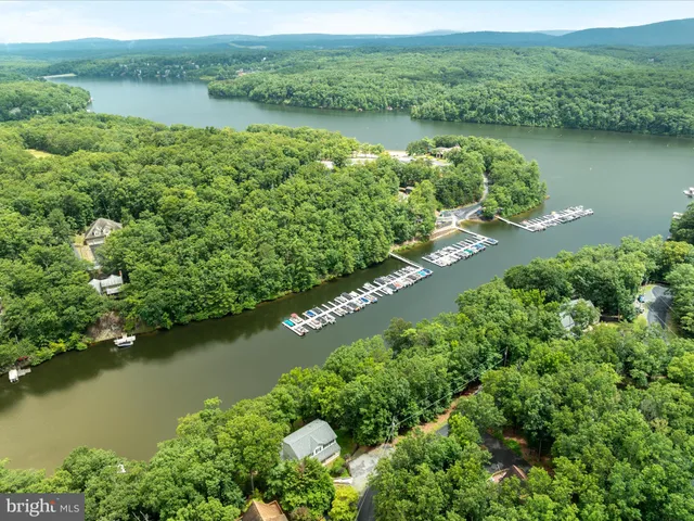 $95,000 | 122 Dogwood Drive, Cross Junction, VA 22625