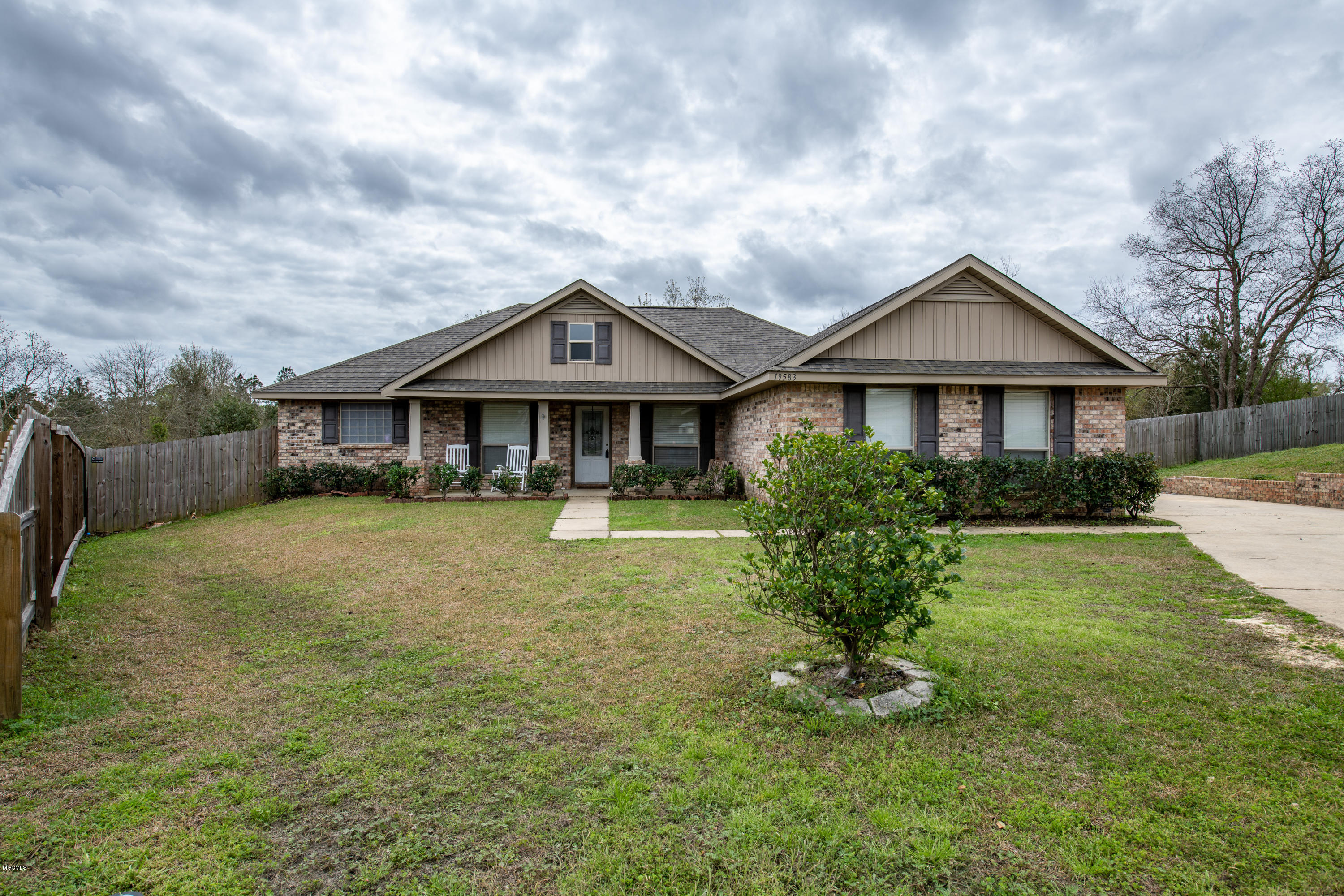 19583 Morris Pond Road Gulfport, MS 39503 - Photo 1 of 16 850_3420