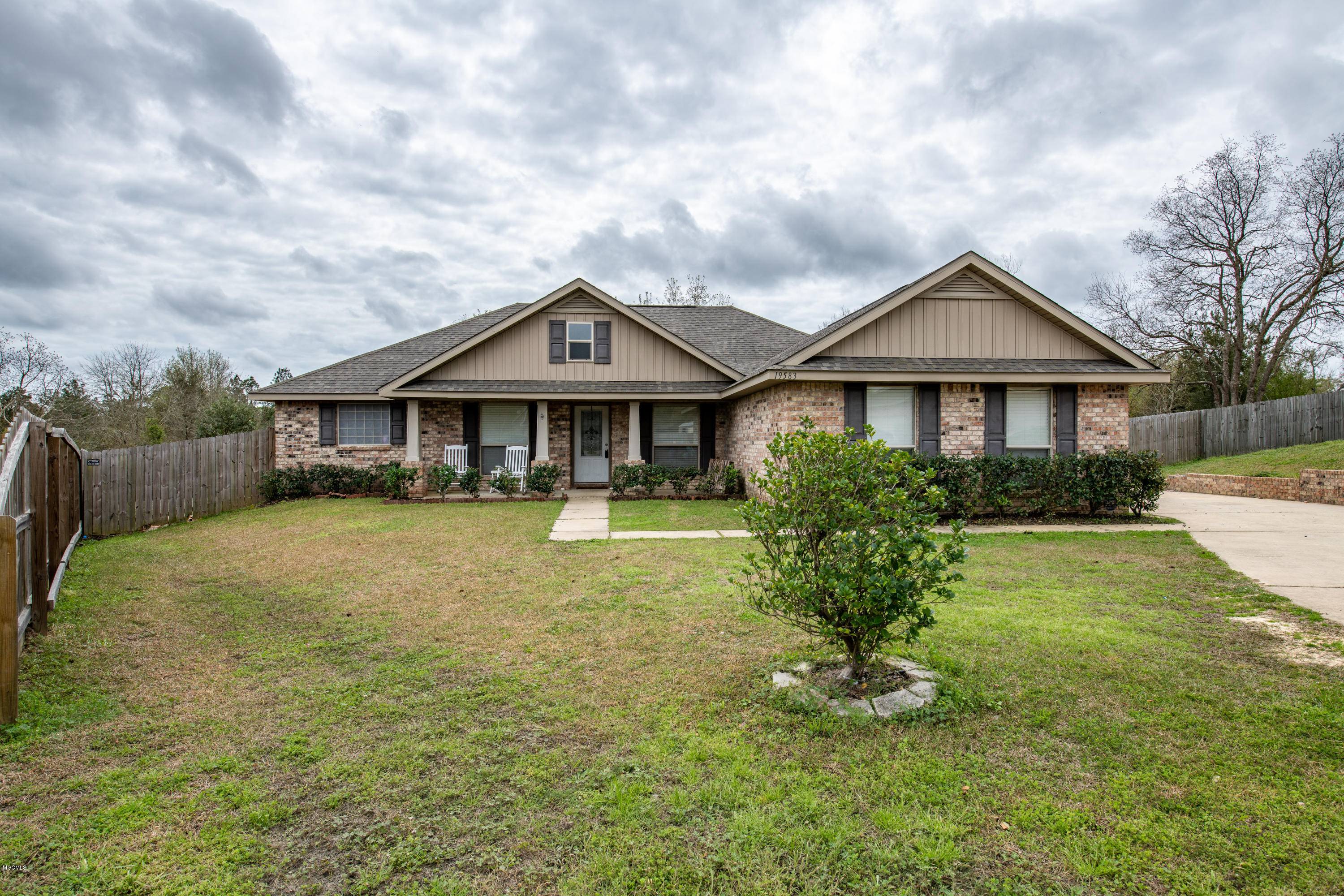 19583 Morris Pond Road Gulfport, MS 39503 - Photo 2 of 16 850_3421